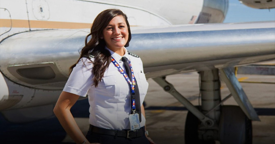 مزایای شغل خلبانی برای زنان | مرکز آموزش هوانوردی پارسیس