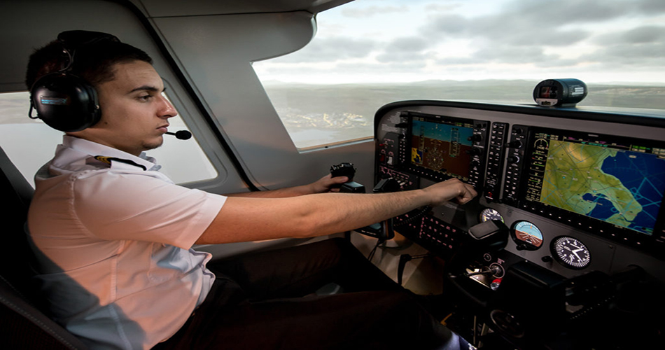 چگونه آموزش خلبانی شما را در بازار کار متمایز می کند؟ | آموزشگاه هوانوردی پارسیس